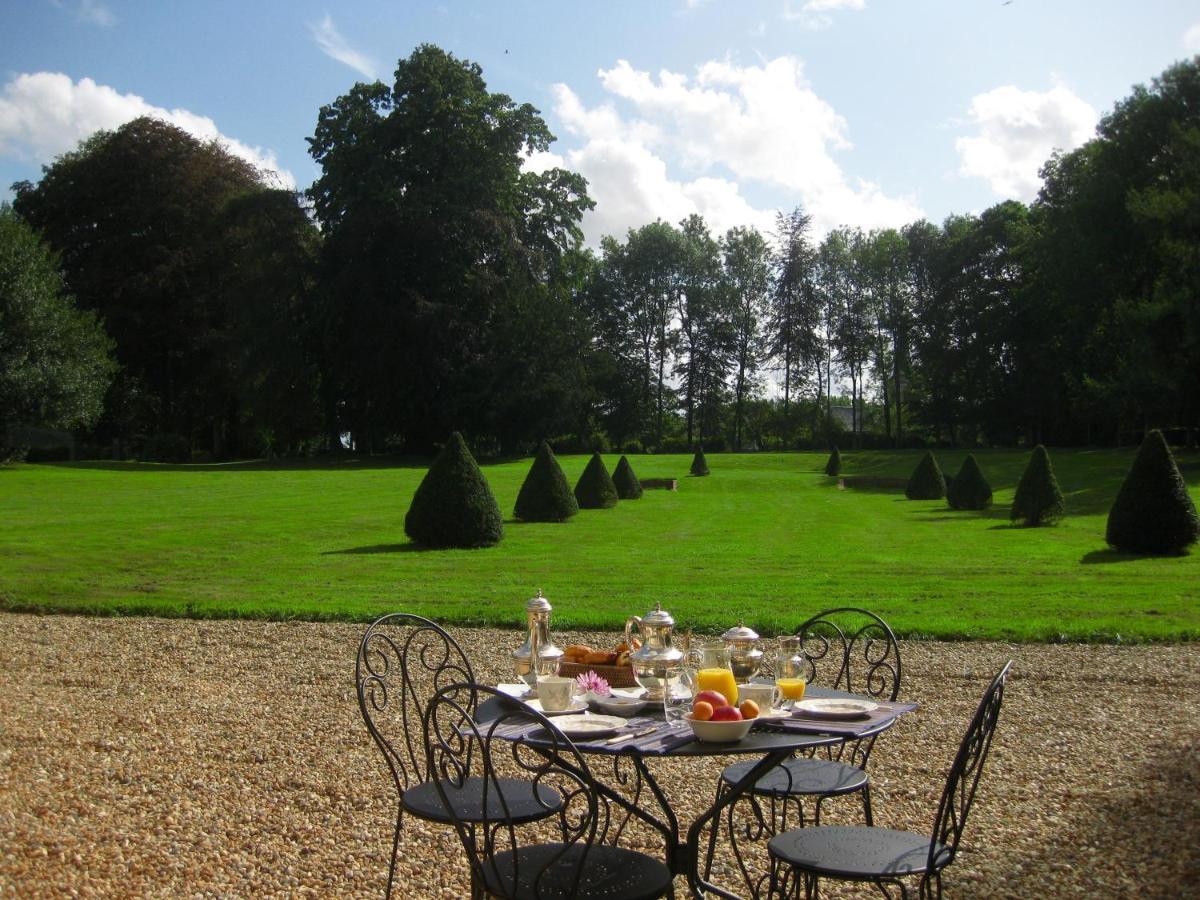 Chateau De Cleuville Exterior photo